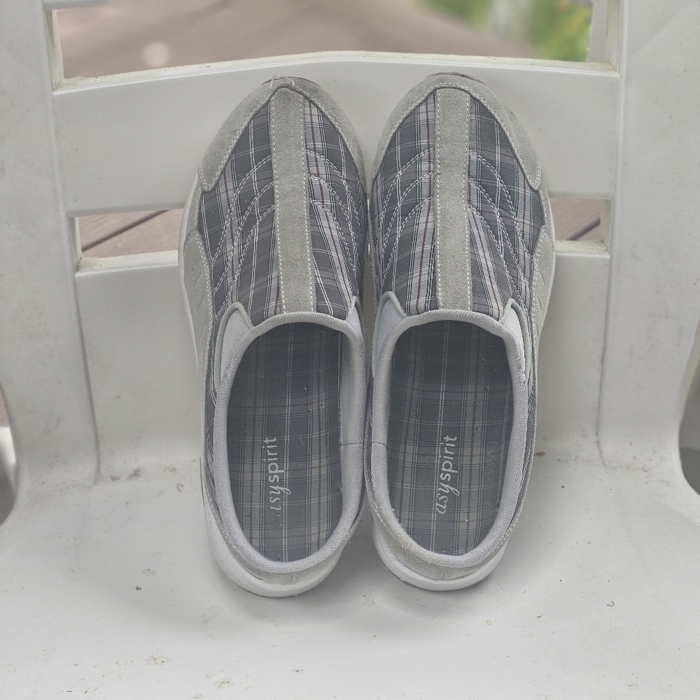 Very Comfy! Easy Spirit Women's Gray Striped Athletic  Mules Shoes Size 10W
